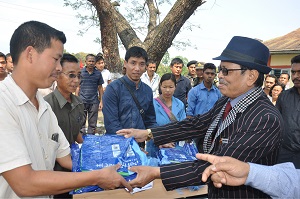 The Governor of Arunachal Pradesh Shri JP Rajkhowa visited the Community Health Centre, Ruksin, which is also the First Referral Unit (FRU) of East Siang District on 3rd March 2016.